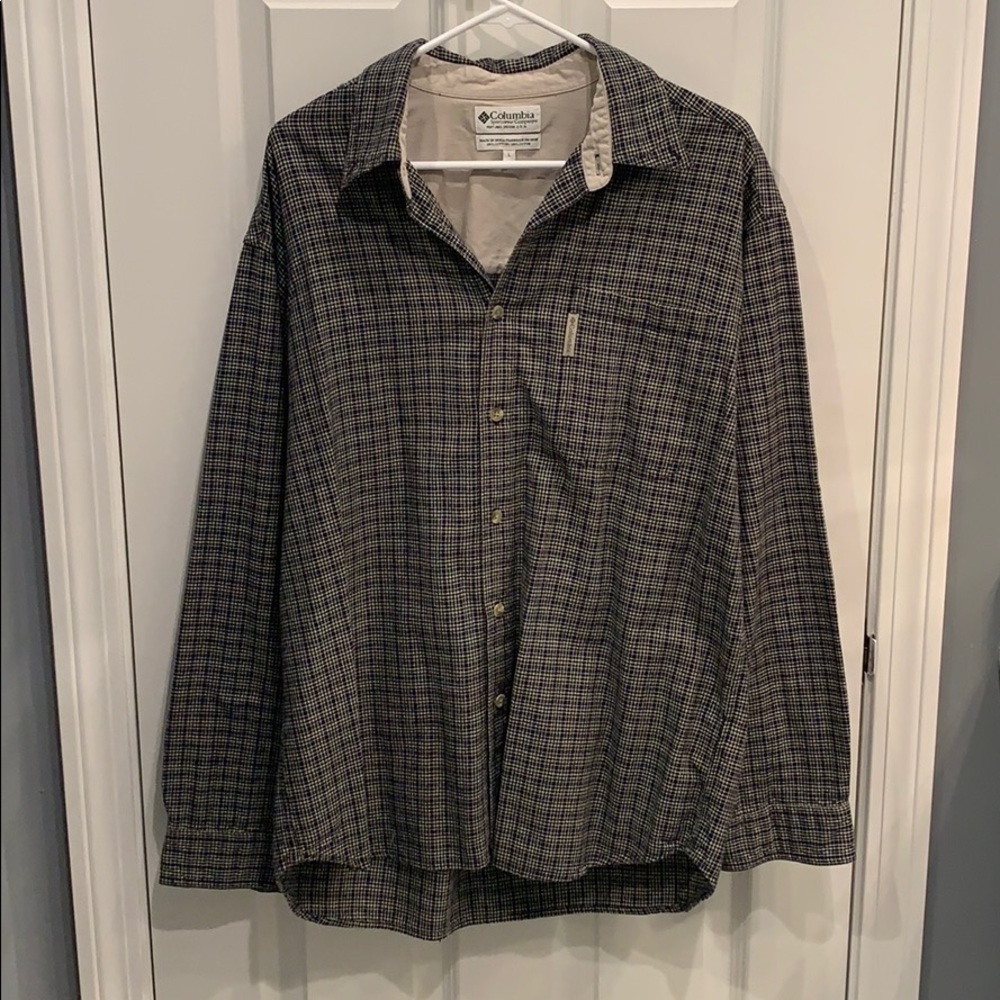 Columbia button down shirt